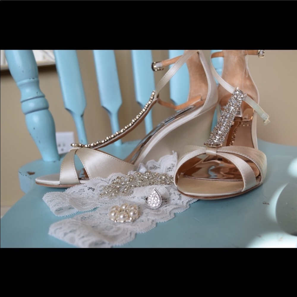 Badgley mischka shoes